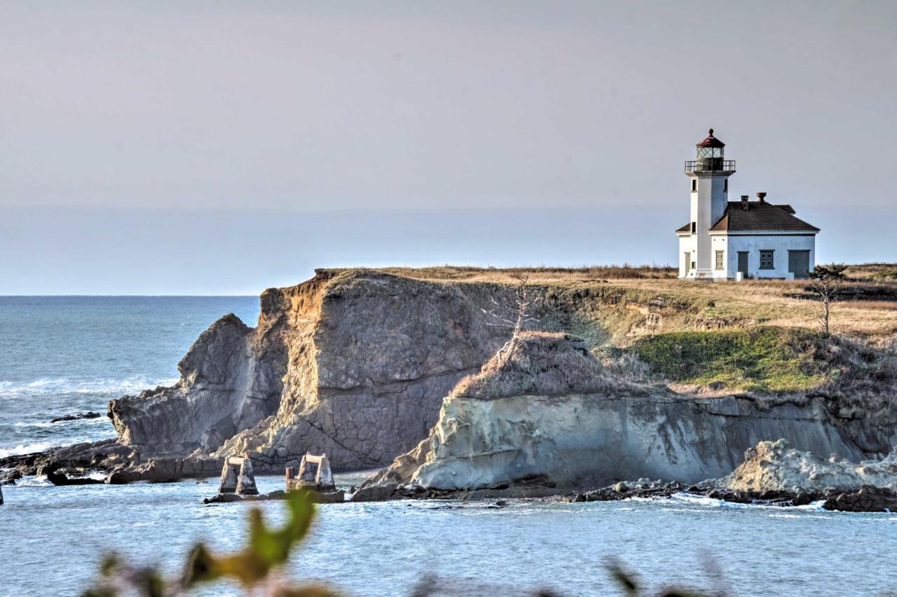 Cliffside Lighthouse Beach Home With Ocean View Coos Bay Zewnętrze zdjęcie